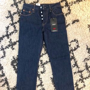 Levis 501 Button Fly